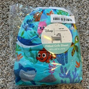 Little Sleepies Disney & Pixar Finding Nemo Standard Crib Sheet